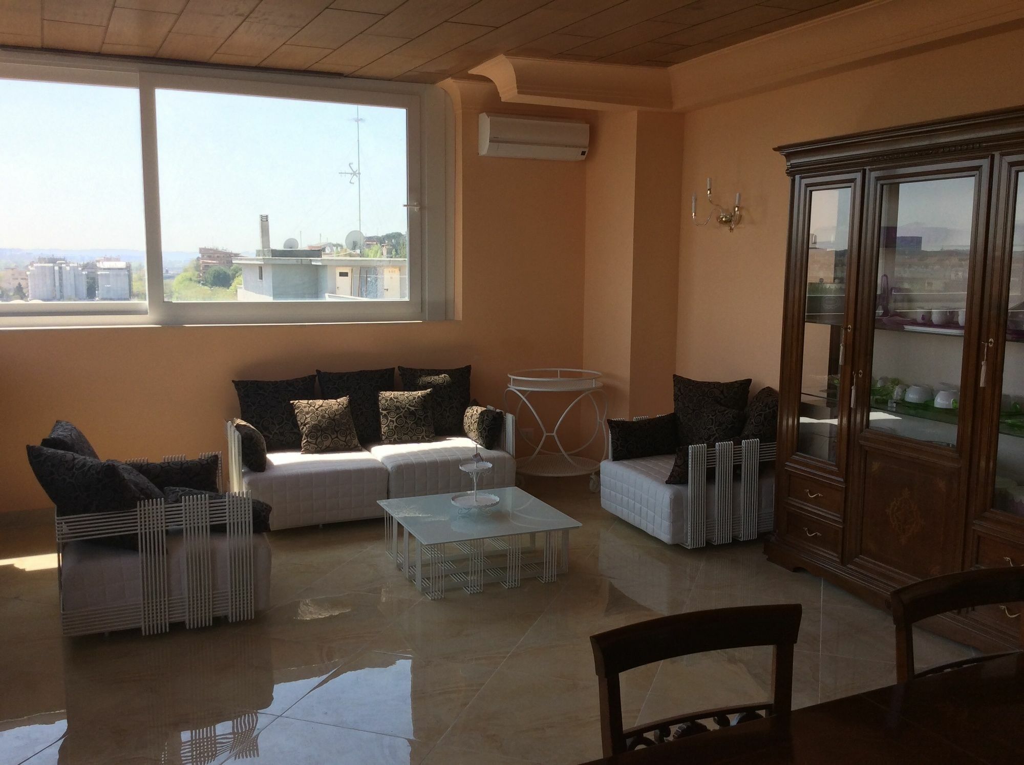 فندق The Sun House روما المظهر الخارجي الصورة