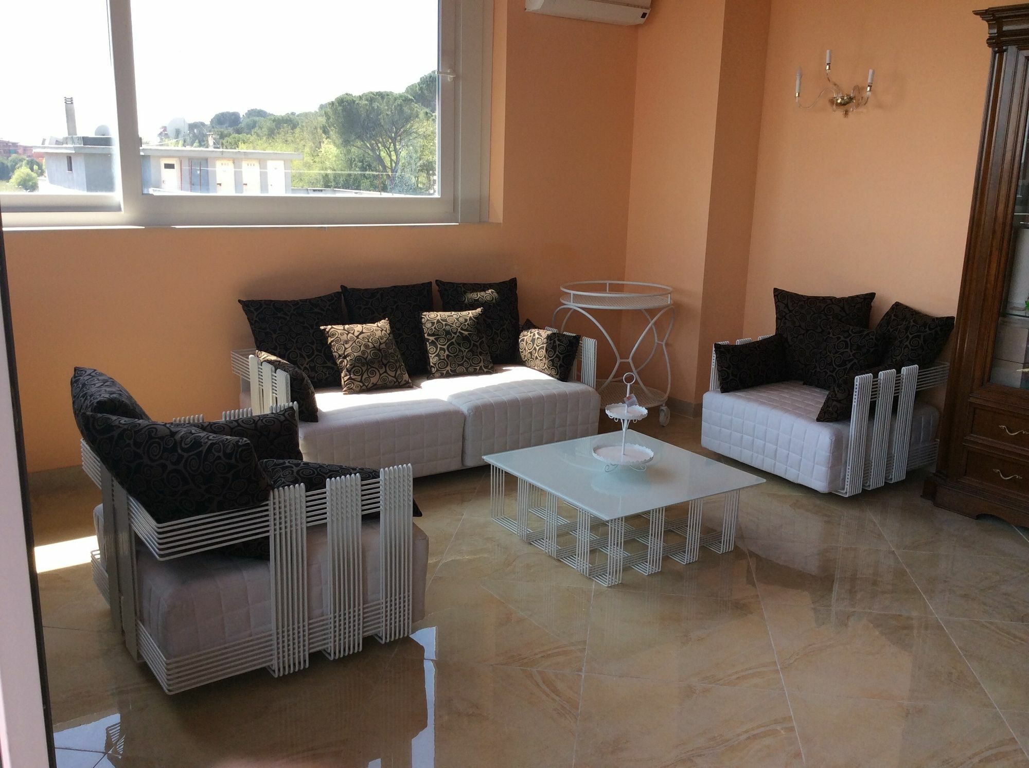 فندق The Sun House روما المظهر الخارجي الصورة